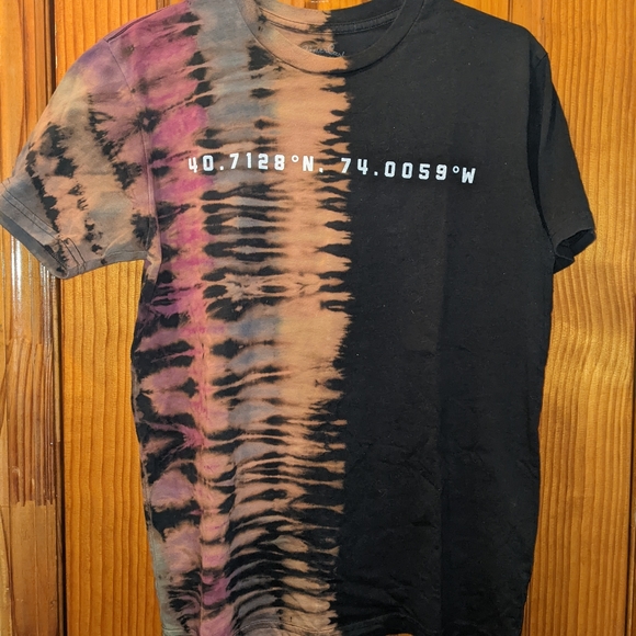 Custom reverse tie dye Starbucks t-shirt - Picture 1 of 4